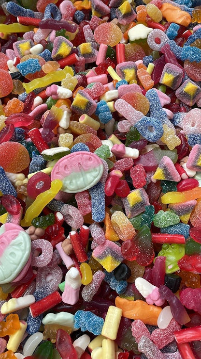 4Kg Random Pick’N Mix Maxi Plus Bucket